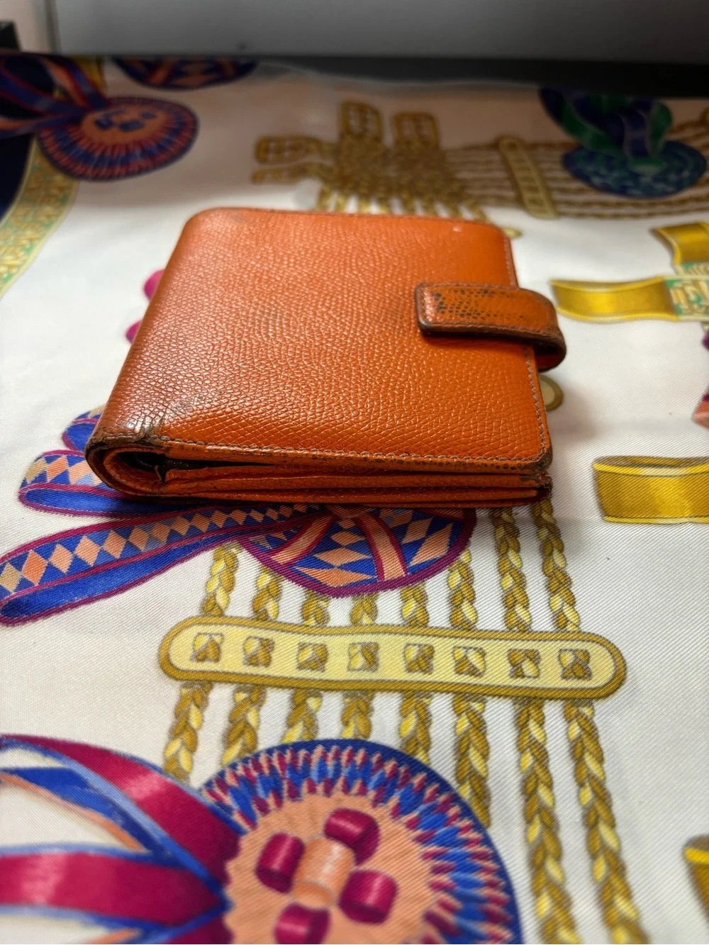Authentic LOEWE Vintage Anagram Bifold Wallet – Orange